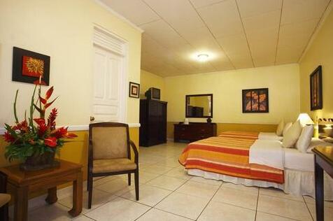 Adventure Inn San Jose - Photo3