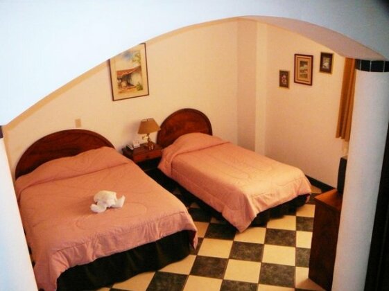 Hotel Valladolid Heredia - Photo5