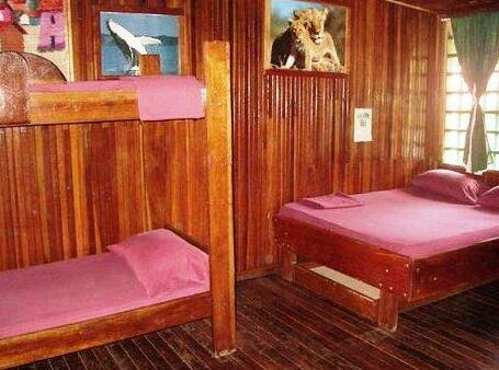 Cabinas Las Arenas Hotel Jaco - Photo2
