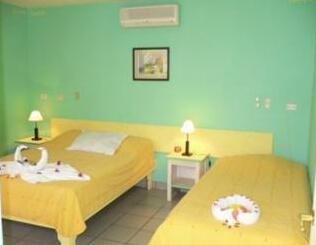 Hotel La Palmera - Photo2