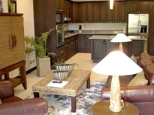 Monaco Condominiums - Photo2