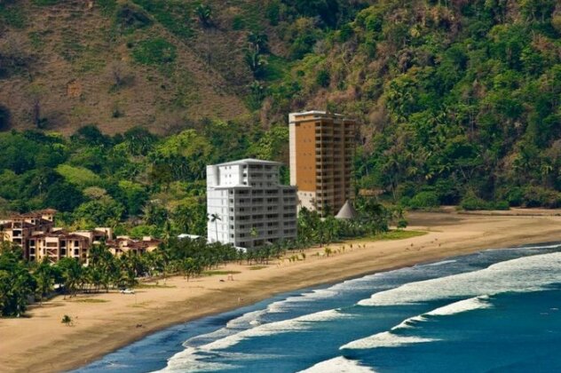 Oceanfront The Palms Jaco - Photo3