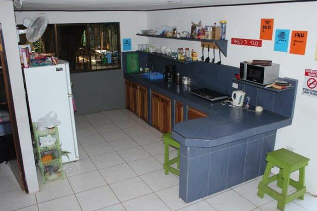 Riva Hostel Jaco - Photo3