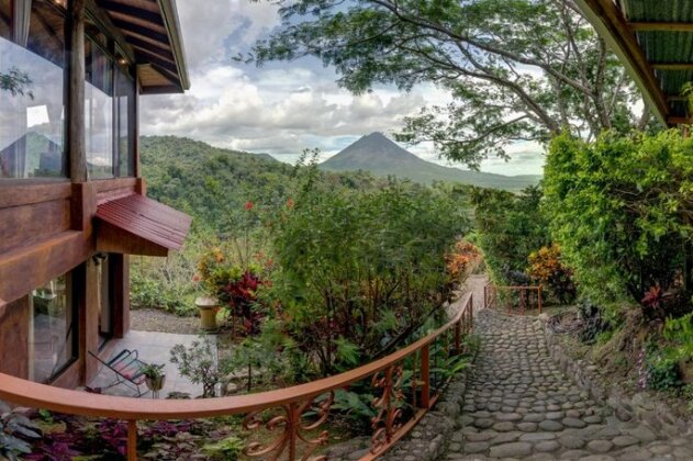 Birdsong Villa - Photo3