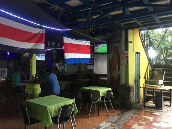 Hostal Bar - Rest y Villas Sol Liberiano - Photo3