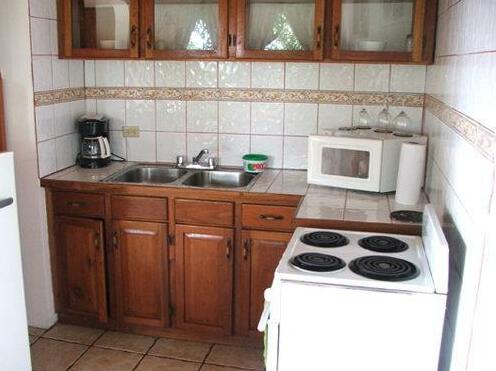 Hotel Babaloo Inn - Photo3