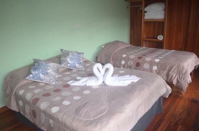 Arianas House - Photo3