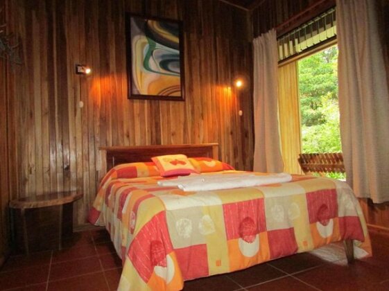 Mariposa Bed and Breakfast - Photo2