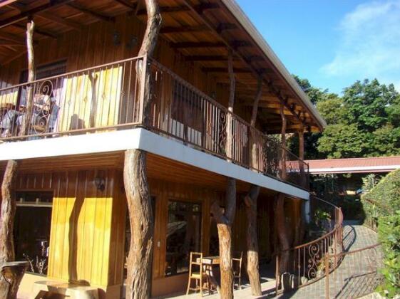 Monteverde Rustic Lodge - Photo2