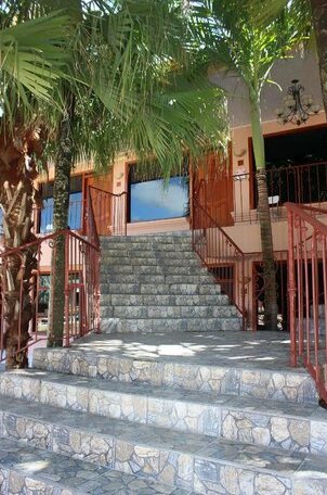Hotel Dona Marta - Photo5