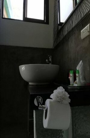 Green Sanctuary Hotel - Photo5