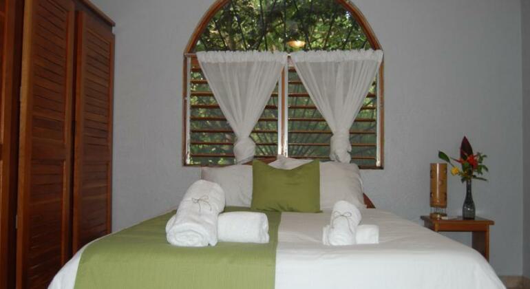 Teak Pacific Hotel - Photo2