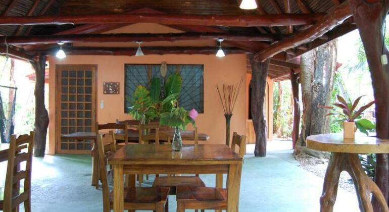 Teak Pacific Hotel - Photo4