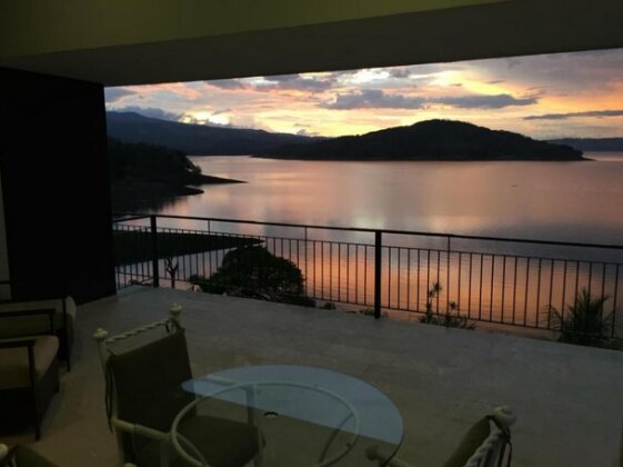 Bluebay Bugenvil Lake Lodge - Photo3
