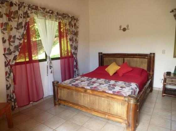 Casa Colibri Ojochal - Photo4