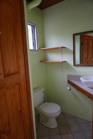 Chilantro Cabin 2 1 - Photo4