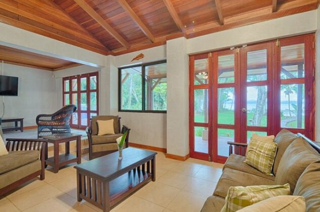 The Whale Resort - Photo4
