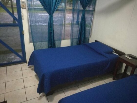 Hotel Tico Aleman - Photo2