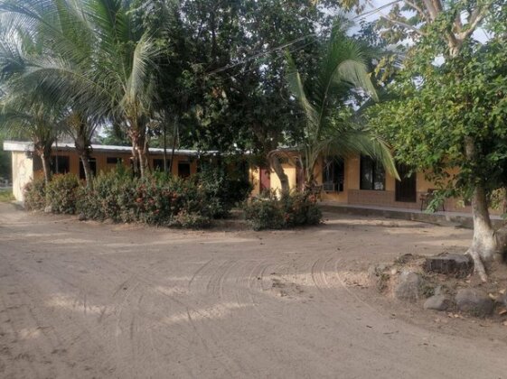Budget Rooms Paquera - Photo2