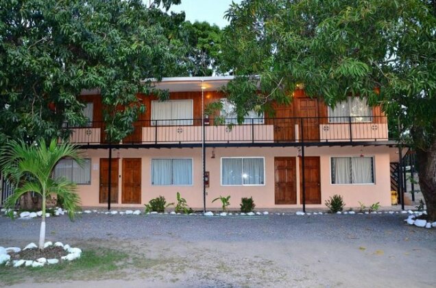 Mapi's Cabins