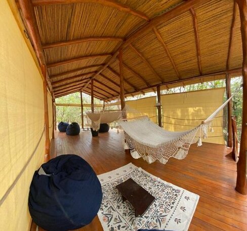 Tranqui FunKey - Surf & Yoga - Photo3