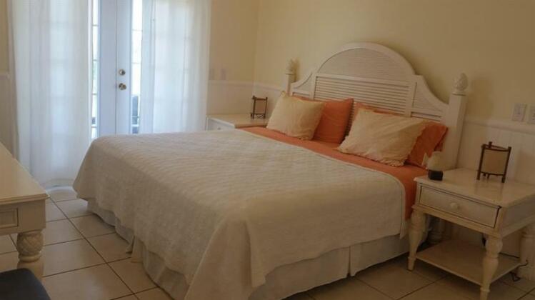 Sanctuary Condominiums and Retreat - Photo3