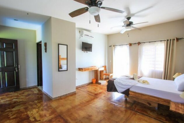 Fitos House - Photo4