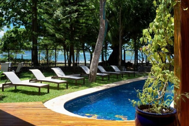 Blue Jewel Oceanfront Private Villa - Photo2