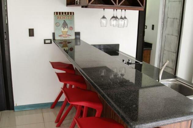 Container Home Guanacaste - Photo2