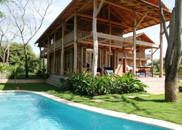 Hotel Playa Negra