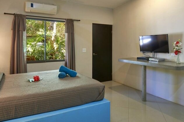 Playa Negra Surf Lodge - Photo2