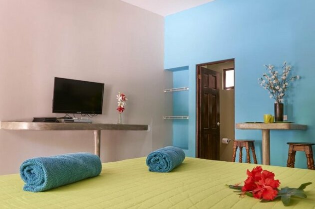 Playa Negra Surf Lodge - Photo4