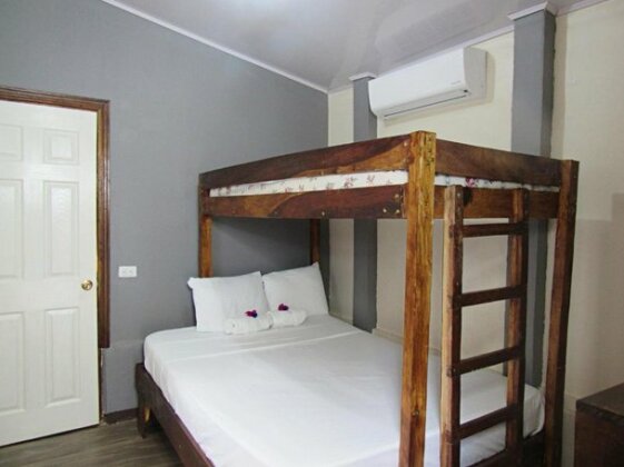 Cabinas Coco Alegre - Photo2