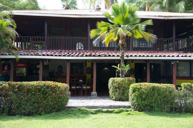 Pure Vibes Backpackers Resort - Photo3