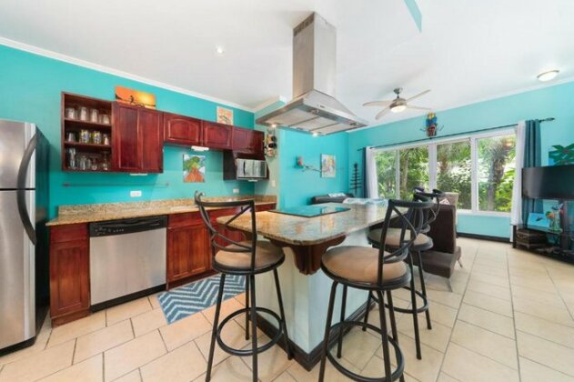 102 Surfside Towers - Photo5