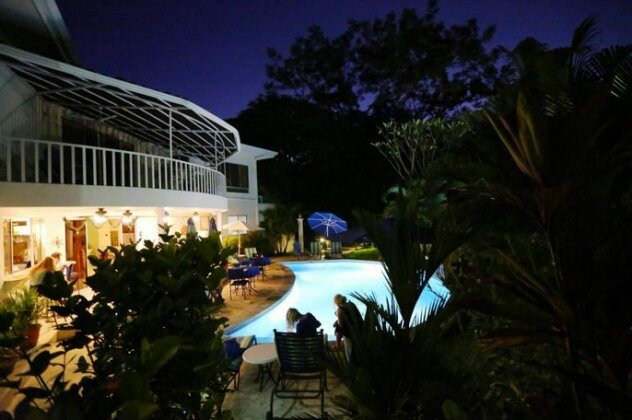 The Hideaway Hotel - Photo5