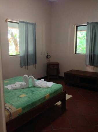 Monkey Hut - Photo4