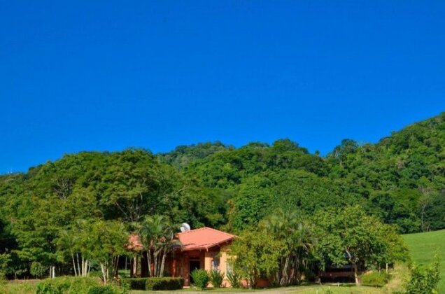 Cora Bed and Breakfast