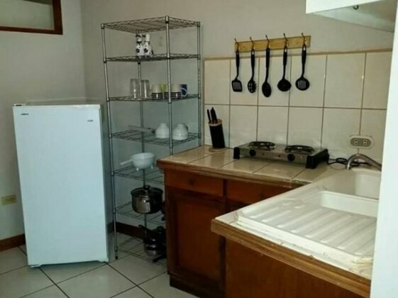 Laurel Mont Hostal - Photo4