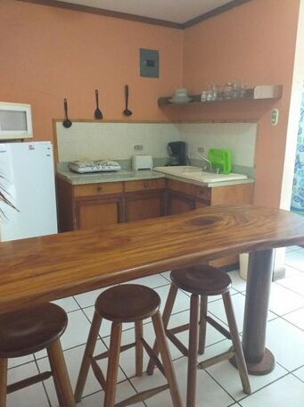 Laurel Mont Hostal - Photo5