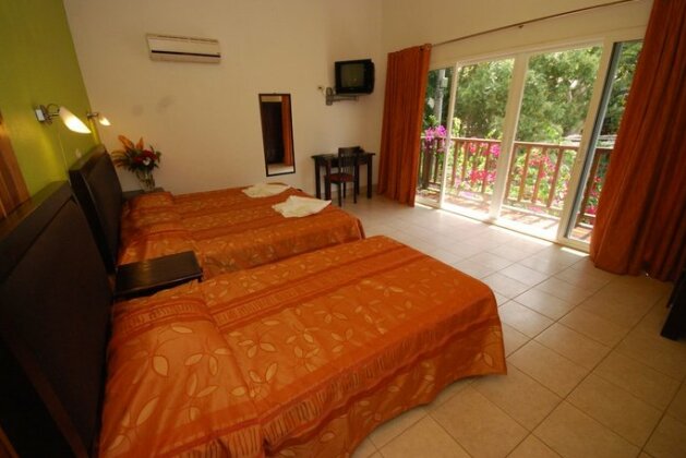 Hotel Samara Inn - Photo5