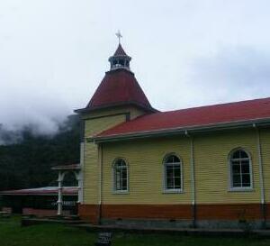 Las Manzanas Cabins Bed & Breakfast