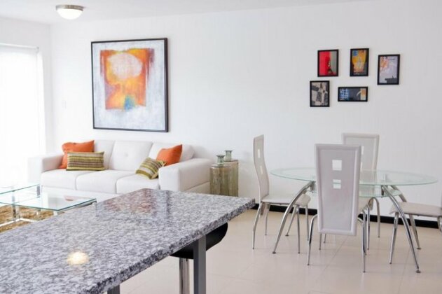 Modern 3 Bedroom Apartment - Photo5