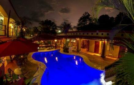Hotel Iguana Verde