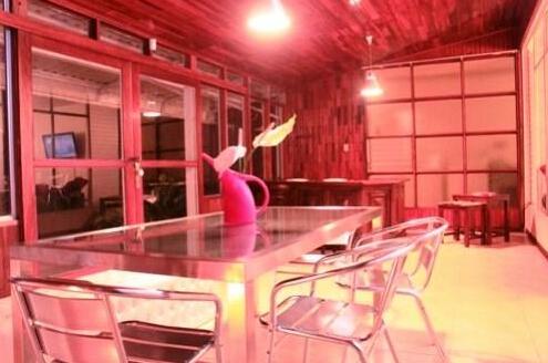 In&Basic Hostel Lounge - Photo2