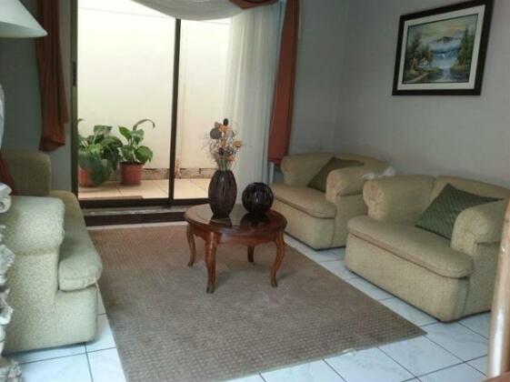 Sanchez Ramirez Residence - Photo4