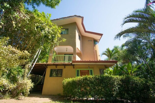 Fuego Lodge