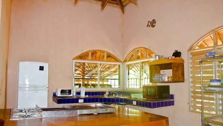 Bob & Sue House - Photo3