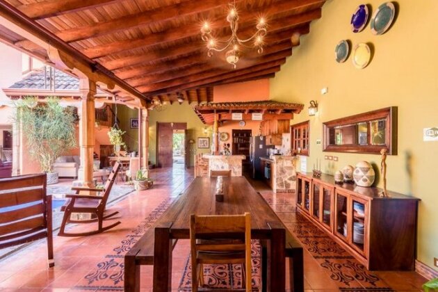 Hotel Casa Leona - Photo4