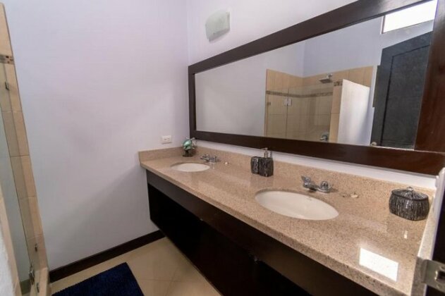 Loma Verde Rentals - Photo5